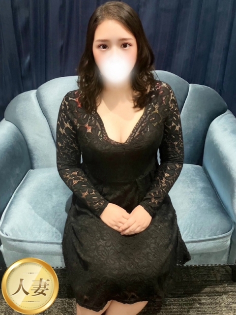 高井　もえ