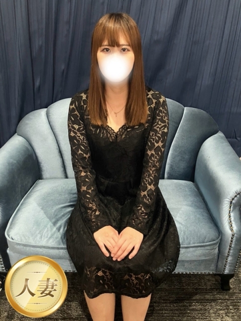 小牧　れな